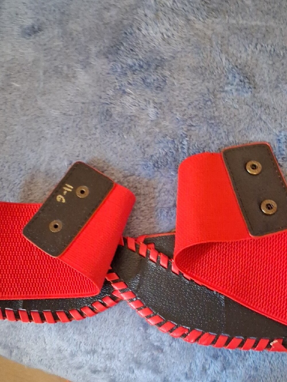 Wide Red Elastic Stretchy Statement Waist Belt with Double Buckle Detail - Picture 5 of 8